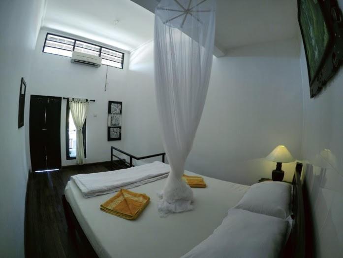 Номер Стандарт с Балконом, Tirta Yoga Inn