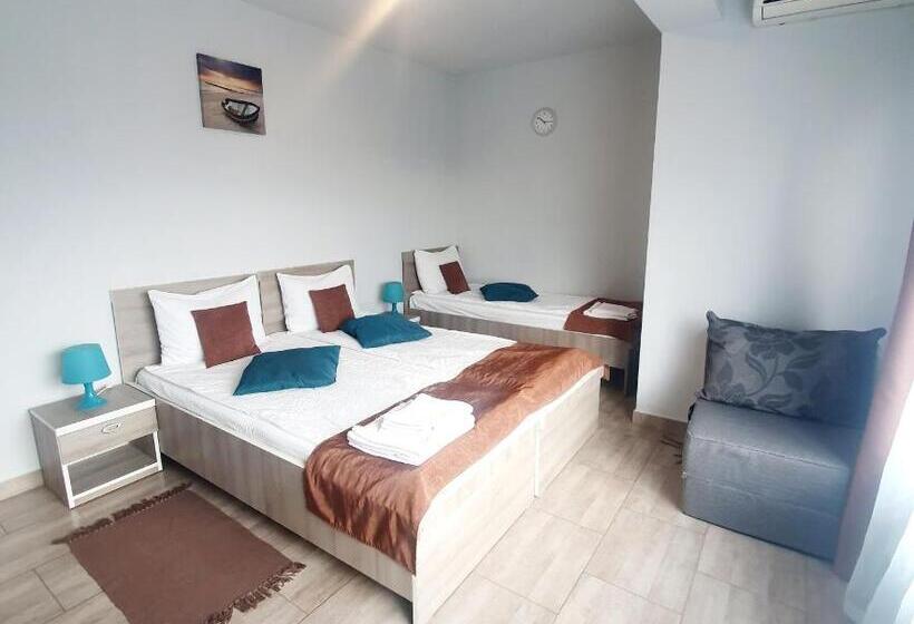 חדר סטנדרט לשלושה, Sunny Family Vila Constanta