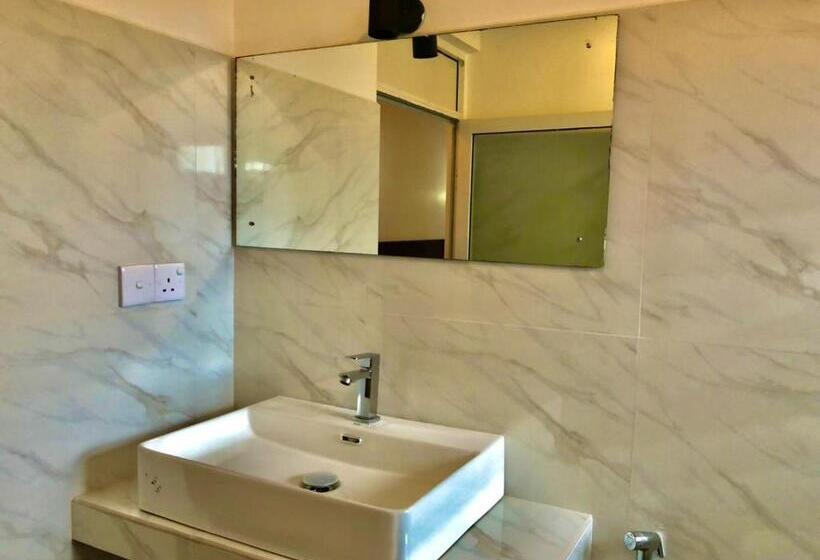 آپارتمان 1 خوابه با چشم‌انداز استخر, Sundowners Guesthouse