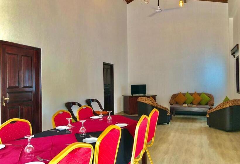 آپارتمان لوکس 1 خوابه, Sundowners Guesthouse