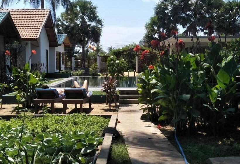 Family Bungalow, Bella Nilaveli Beach