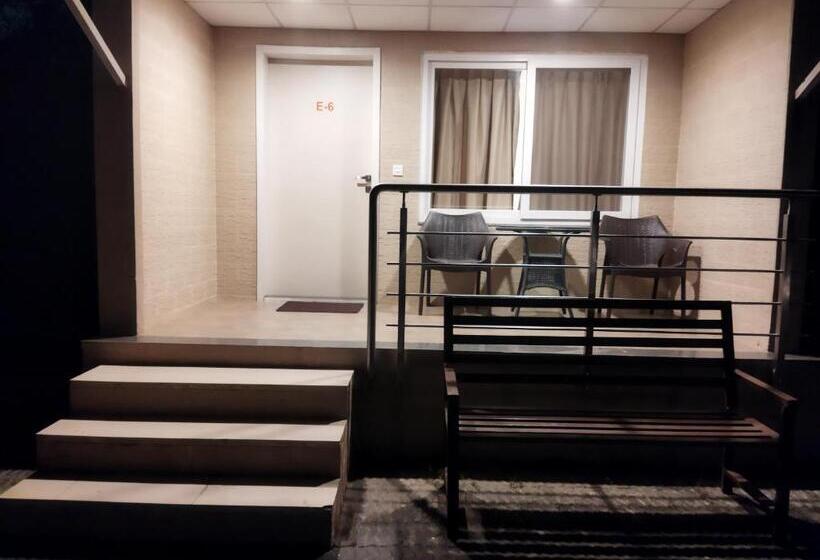 이그제큐티브 룸, Savana Lake Resort