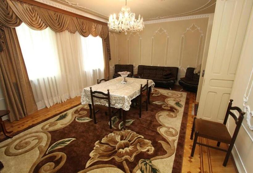 اتاق استاندارد, Guesthouse Goliati