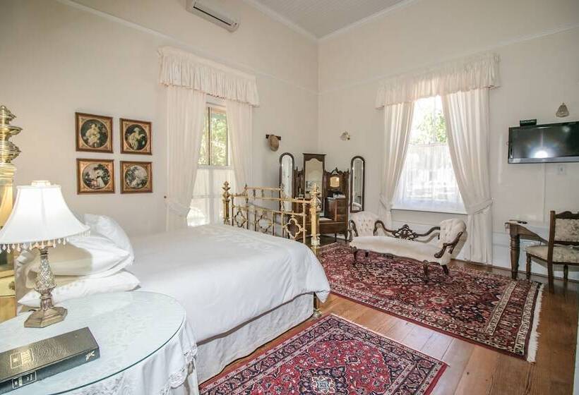 Номер Стандарт, Buiten Verwagten Guest House
