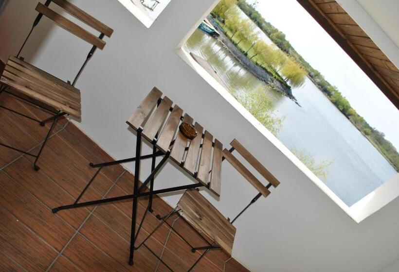 اتاق استاندارد با تخت بزرگ, Delta Marina