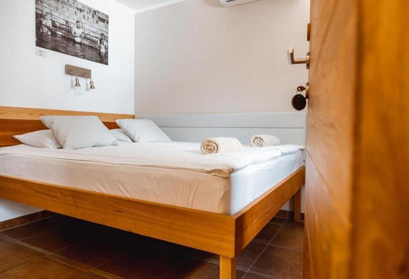 اتاق استاندارد, Guest House Pachamama