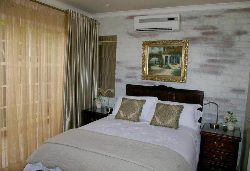 Номер Deluxe, Anne's Place