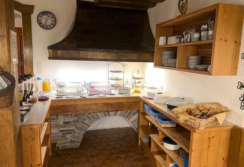 Номер Комфорт, Alte Schmiede
