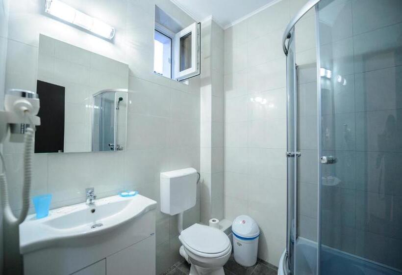 اتاق لوکس, Casa On