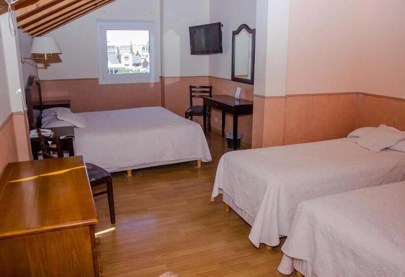 스탠다드 트리플 룸, Hosteria Solar De La Costa