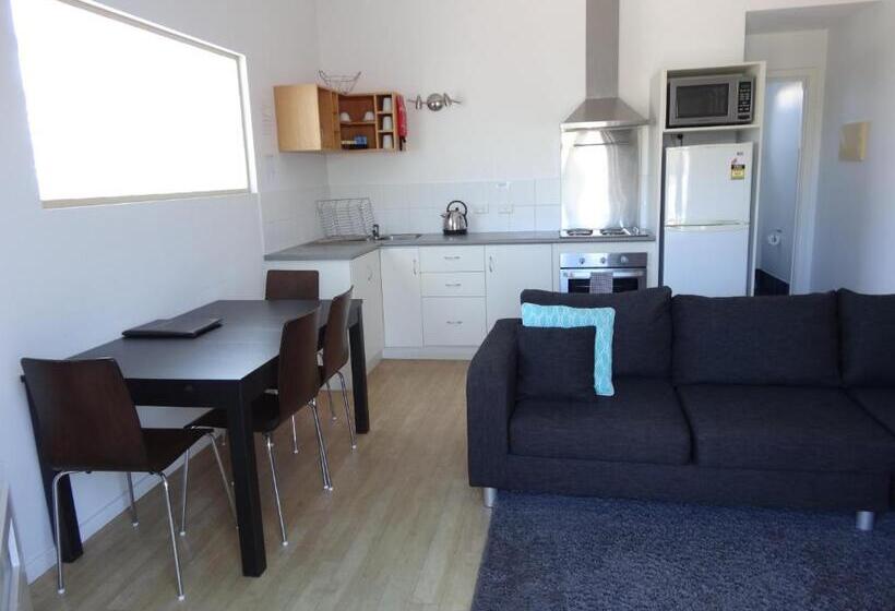 Апартаменты 1 Спальня с Балконом, Archipelago Apartments Esperance