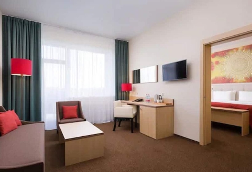 Королевский Люкс, Azimut Hotel Pereslavl