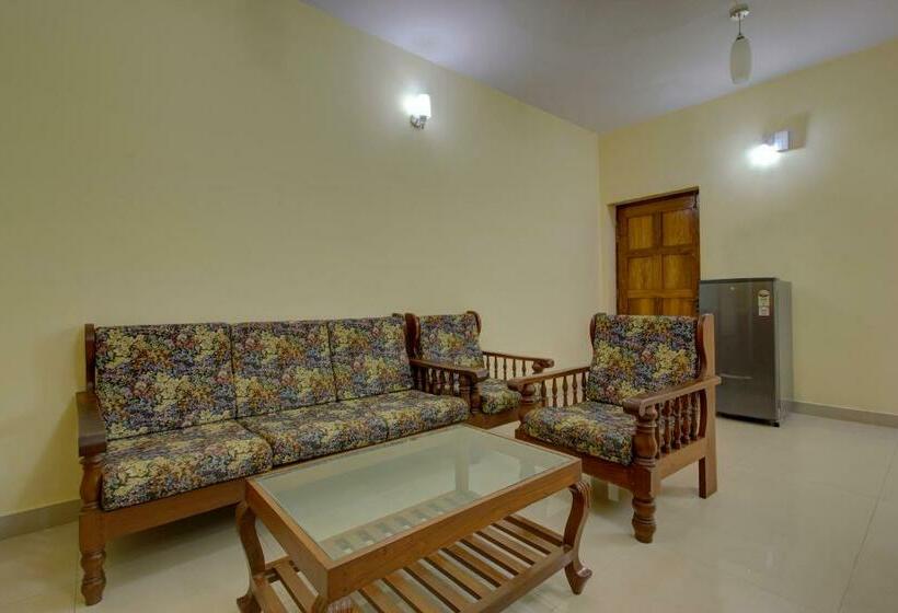 Апартаменты 1 Спальня с Балконом, Saikunj Holiday Homes