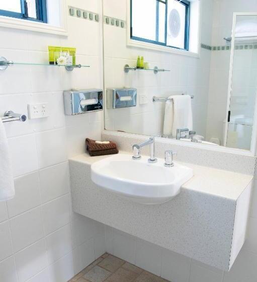 Номер Стандарт, Rockpool Motor Inn