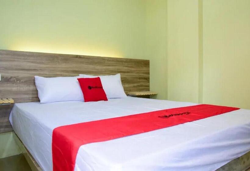 Номер Стандарт, Reddoorz Near Mangga Dua Square