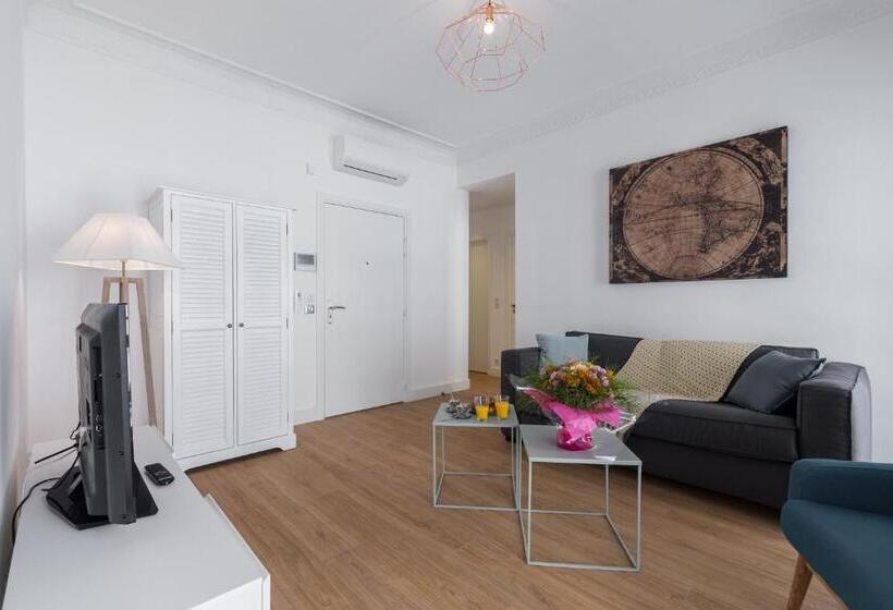 Апартаменты 2 Спальни, Florella Antibes Apartment