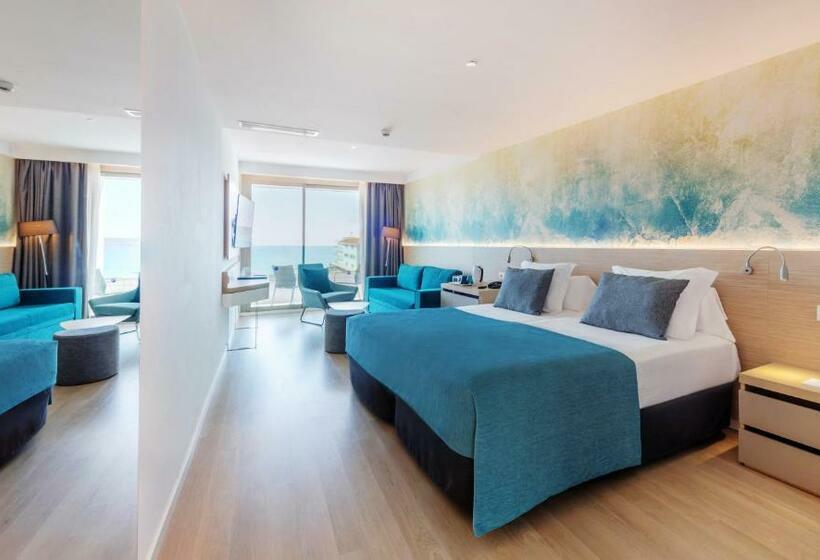سوییت جونیور با چشم‌انداز دریا, Aparthotel Fontanellas Playa