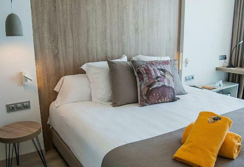 海景标准间带阳台, Bq Aguamarina Boutique