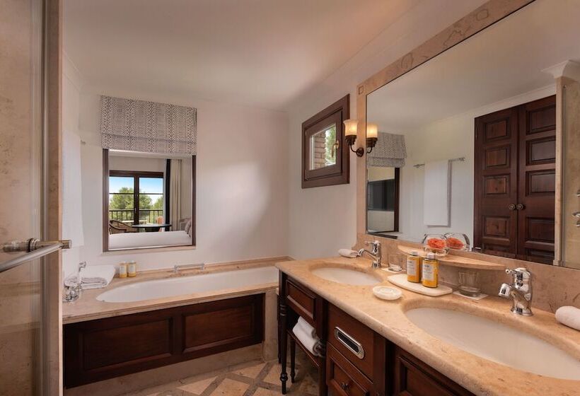 디럭스 전망 룸, Castillo Hotel Son Vida, A Luxury Collection Hotel, Mallorca   Adults Only