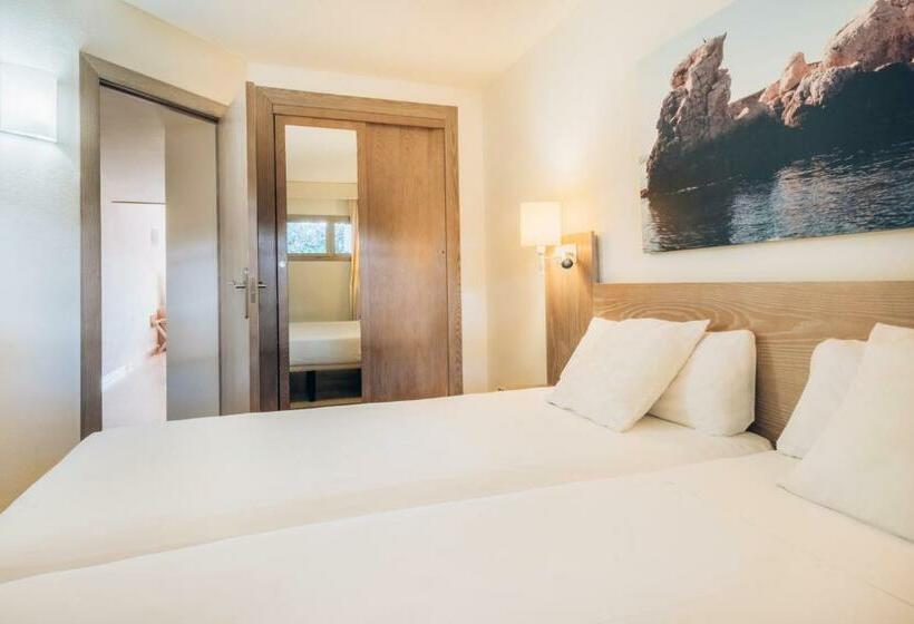 ファミリールーム, Iberostar Waves Pinos Park
