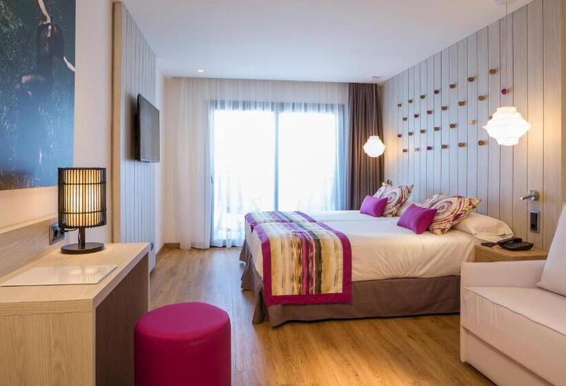 Номер Deluxe Вид на Море, Grand Palladium White Island Resort & Spa