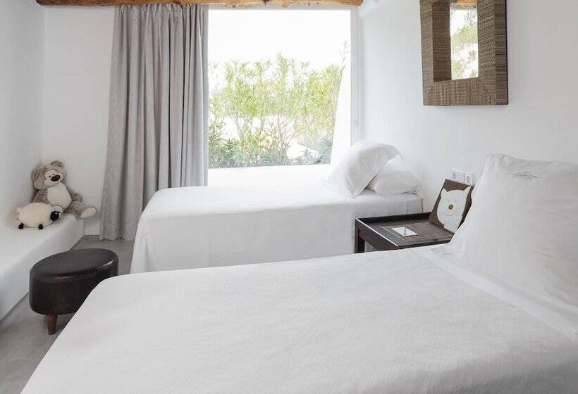جناح عائلي, Hacienda Na Xamena Ibiza