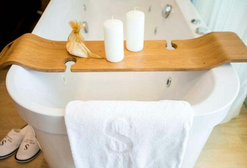 Полулюкс Вид на Море, Pure Salt Garonda  Adults Only
