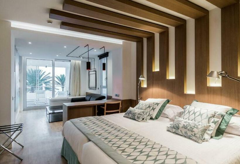 Junior Suite Vue Mer, Pure Salt Garonda  Adults Only