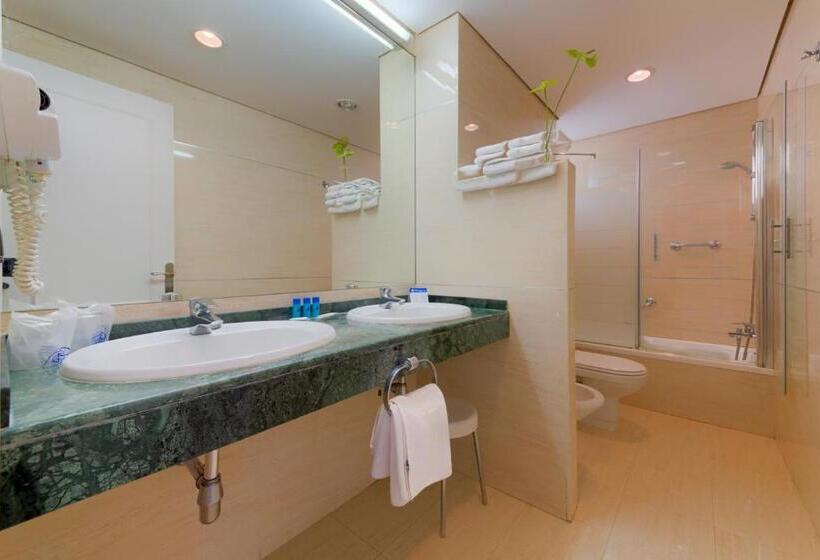 ファミリールーム, Puertobahia & Spa
