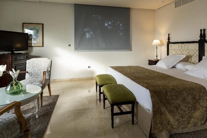 Habitación Estándar, Parador De Cordoba