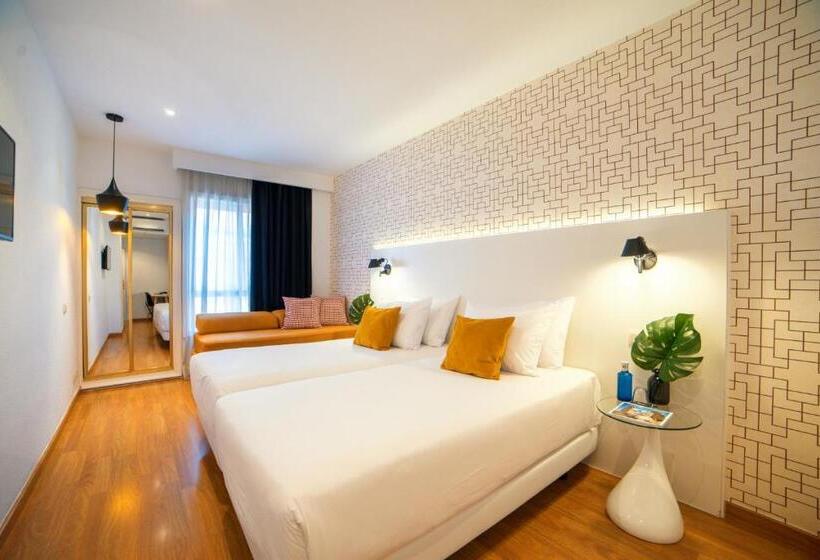 수피리어 룸, Cetina Murcia