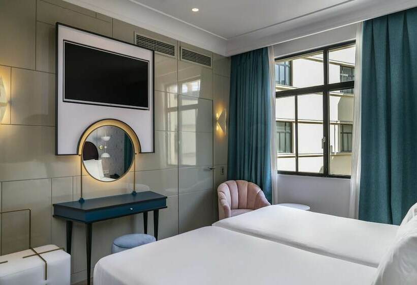 Habitación Estándar, Vincci Capitol