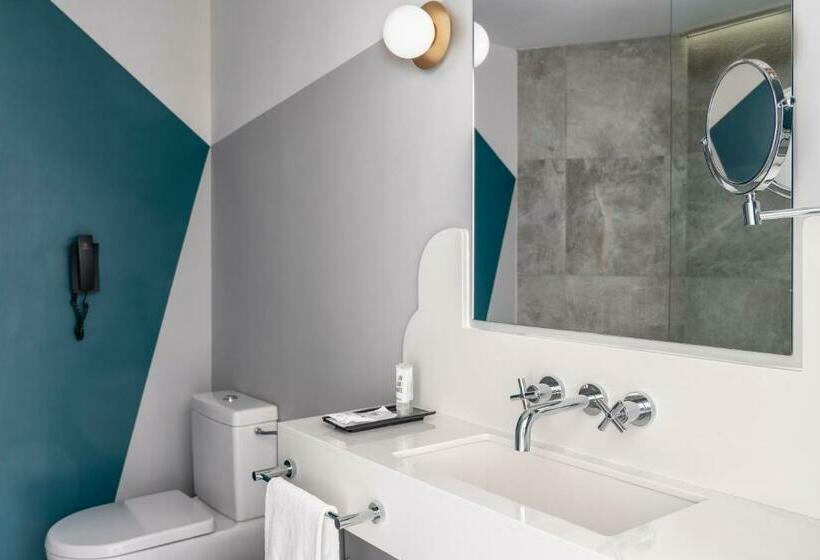 Habitación Estándar con Vistas, Vincci Capitol