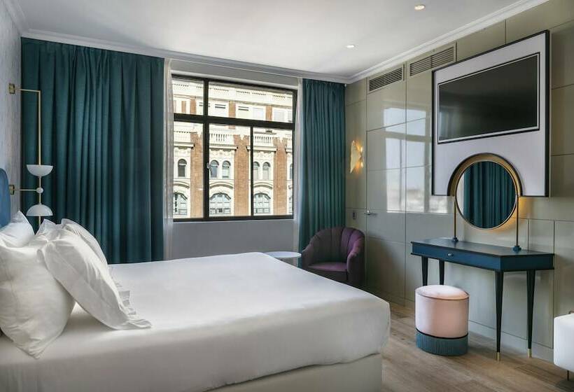 Habitación Estándar con Vistas, Vincci Capitol