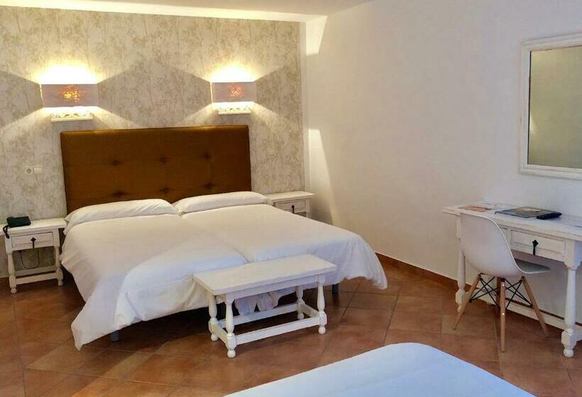 标准三人间, Hospedium Hotel Juan Ii
