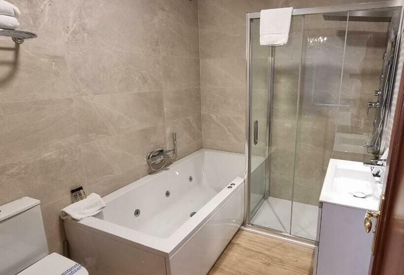 家庭间, Infanta Isabel By Recordis Hotels
