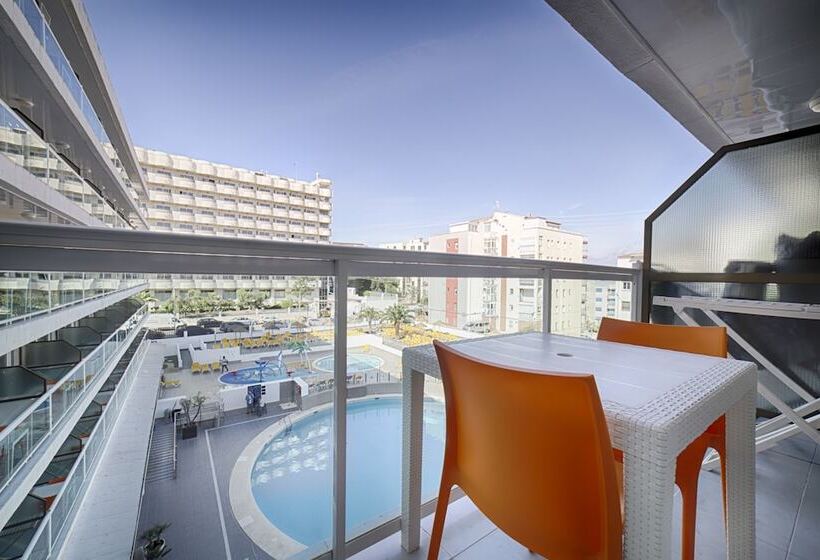 Habitació Quàdruple Estàndard, Ohtels Villa Dorada