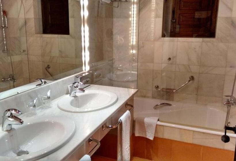 Habitació Estàndard, Parador De Sos Del Rey Catolico