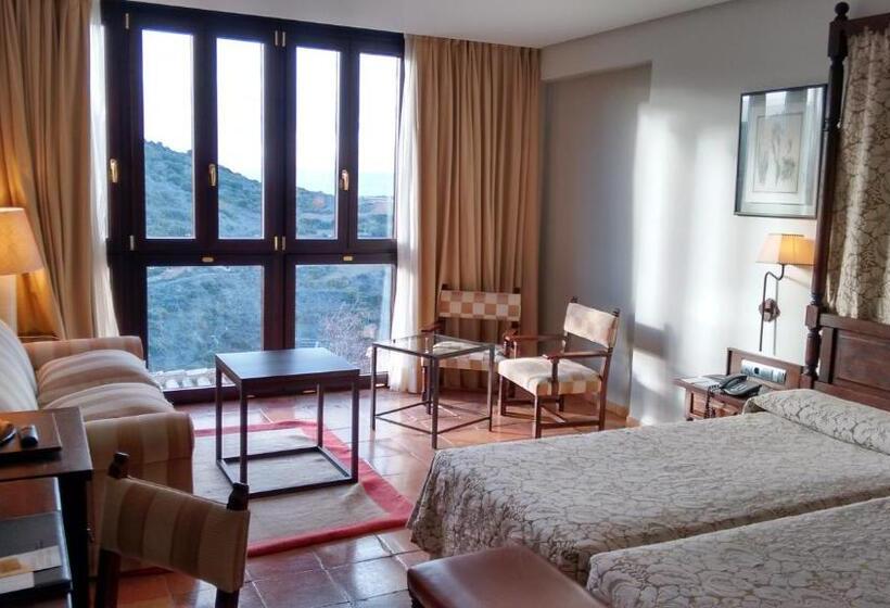 수피리어 룸, Parador De Sos Del Rey Catolico