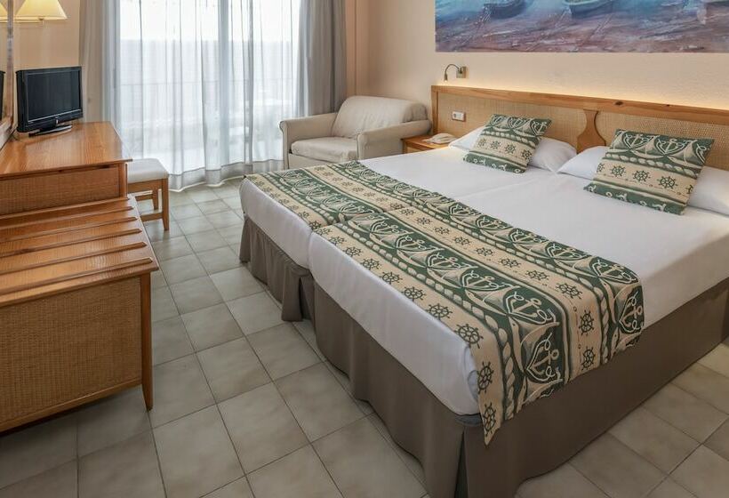 Habitación Estándar con Balcón, Ght Oasis Tossa & Spa