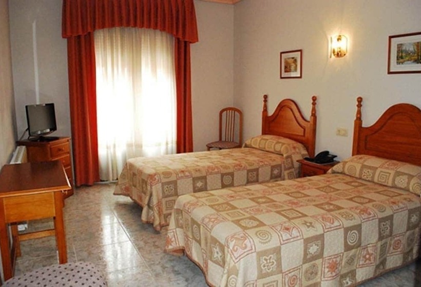 Номер Стандарт, Hostal Universal
