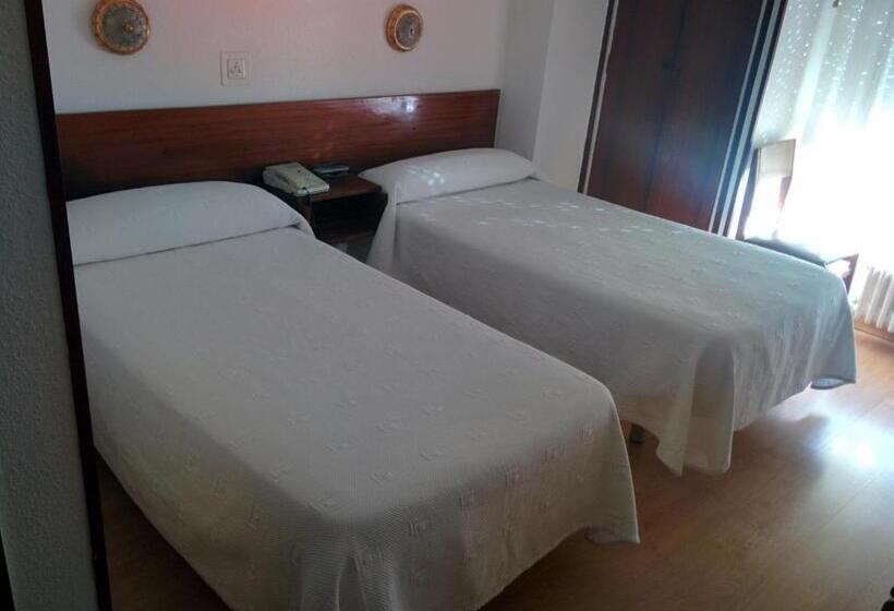 标准间, Hostal Liebana