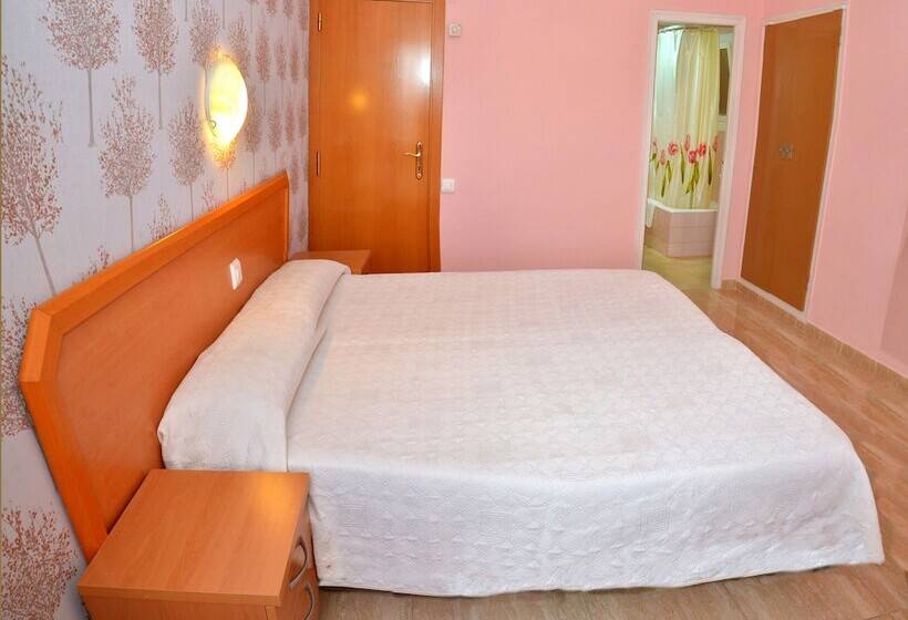 スタンダードルーム, Hostal Julieta