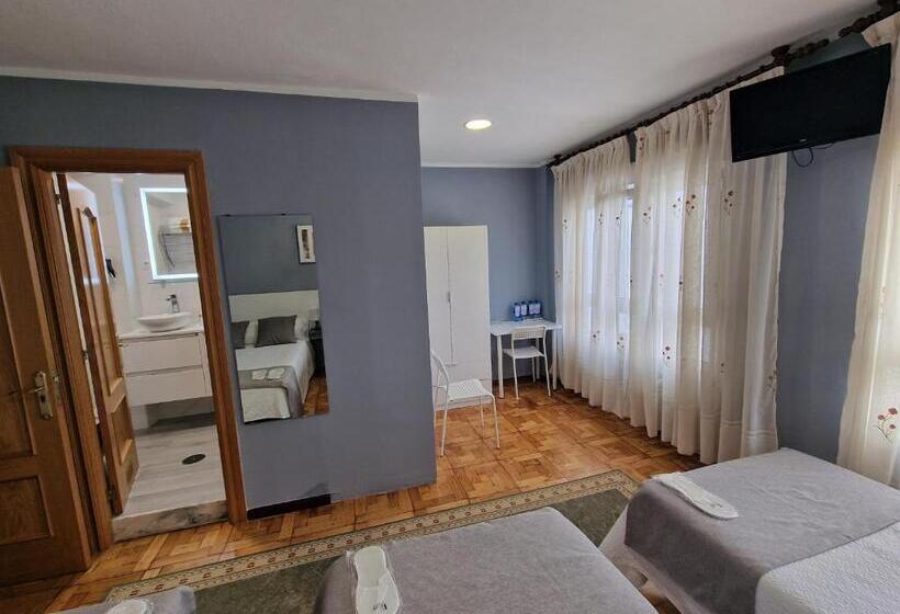 4인용 스탠다드 룸, Hostal Fidalgo