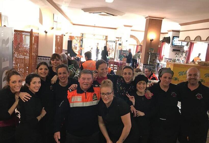 Номер Стандарт, Hostal Restaurante El Cruce