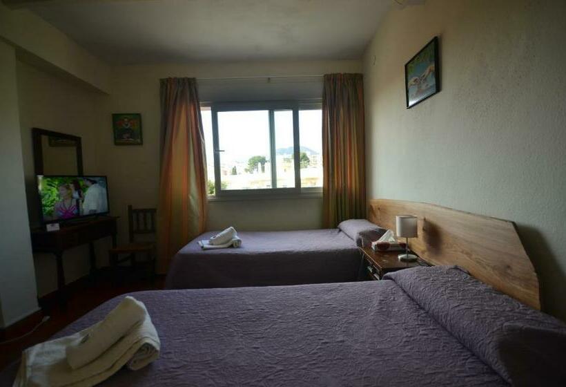 Номер Стандарт, Hostal La Palmera