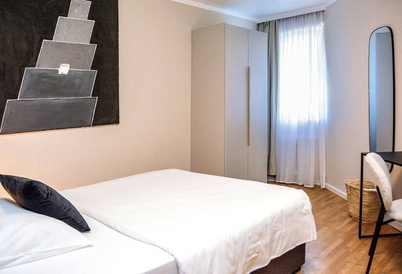 اتاق استاندارد یک نفره, Q! Hotel Maria Theresia