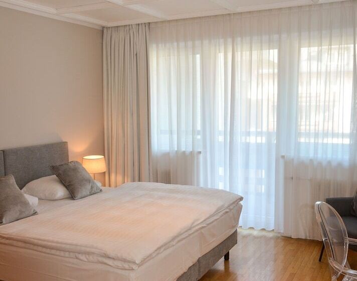 اتاق استاندارد با بالکن, Q! Hotel Maria Theresia