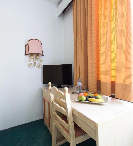 Номер Economy Индивидуальный, Schlosshotel Dörflinger