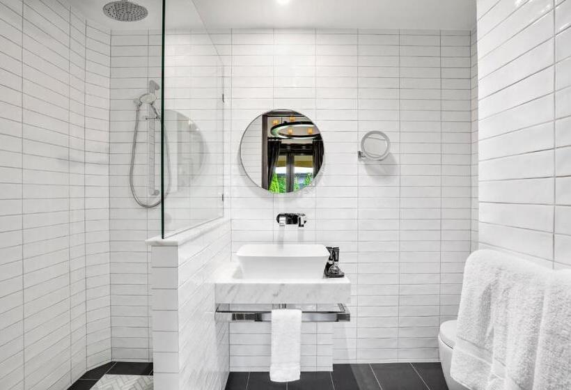 디럭스 룸 킹사이즈 침대, Mount Lofty House & Estate Adelaide Hills